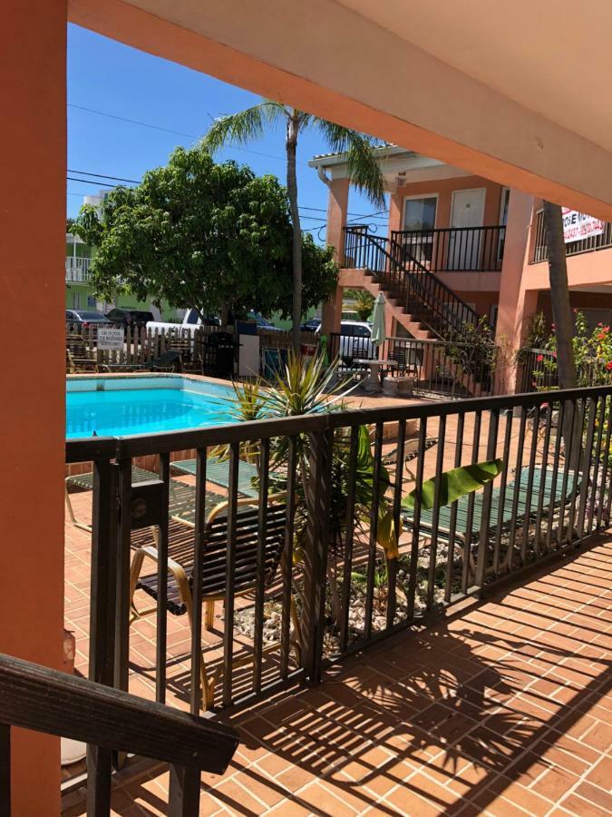 Rose Motel Clearwater Beach Dış mekan fotoğraf